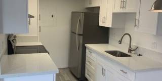 Haiku Point Townhouse - Ground floor 2 bedroom, 1 bath with 2 parking! Gallery 1