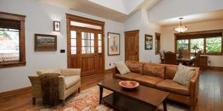 Beautiful Westside Craftsman | Prime Bend Location Gallery 17