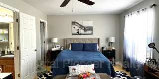 8848 Cameron Crest Dr Gallery 20