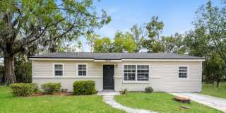 5715 Green Forest Drive 5715 Green Forest Drive Gallery 1