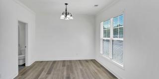 Modern Townhome in Rosewood – Walk to USC, Dining & More! Gallery 9