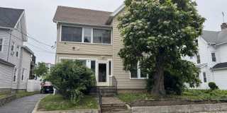 11 Betts Place Gallery 2
