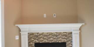 Luxurious 4 Bedroom, 3.5 Bathroom Home In Fayetteville, AR Gallery 6