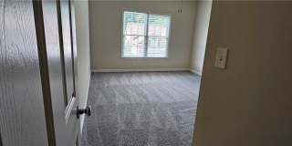 647 Maple Grove Way Gallery 24