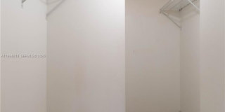 875 Riverside Dr Gallery 18