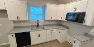 671 Pearce St -- Half Off First Month's Rent! Gallery 3