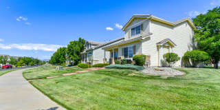 3 Bed 3 Bath corner Lot in Broomfield! Newly Refinished Wood Floors With Pool!! 3 Bed 3 Bath corner Lot in Broomfield! Newly Refinished Wood Floors With Pool!! Gallery 34