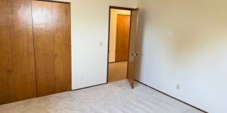 Well-kept house in desirable Thurston neighborhood! Gallery 29