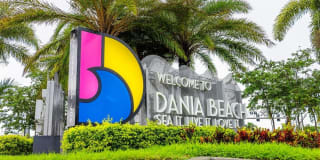 Sea View at Dania Gallery 61