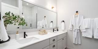 The Lorient Gallery 50