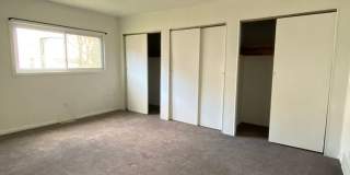 AVAILABLE AUGUST 2026 - 1 Bedroom Home w/ Spacious Living! Gallery 5