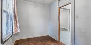 Large Single Family House Gallery 16