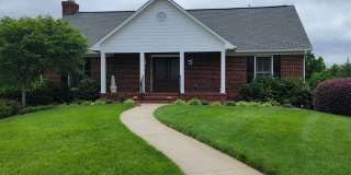 3 Bedroom 2.5 Bathroom Townhome! Gallery 18