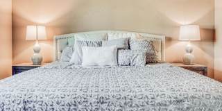 Westside area for Short or Long Term Rental (Completely Furnished) Beautiful 3 bed/2.5 baths plus Office space Gallery 7