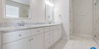 3104 W Bay Villa Ave Gallery 35