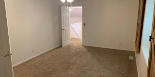 Townhome living, close to freeway, and downtown!!! Gallery 16