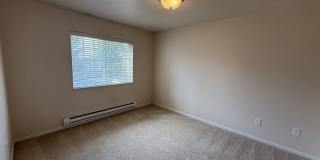 Maple Creek Apartments Gallery 56
