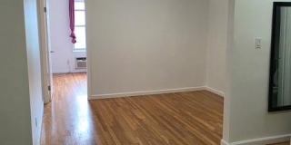 4125 Kissena Boulevard Gallery 2