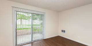 Royal Greens Apartments Gallery 14