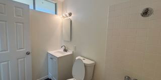 3 Bedroom / 2 Bath Pet Friendly Home In Hilo! Gallery 16