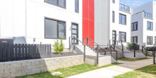 Luxury 3 Bed Townhome in Durham RTP Gallery 4