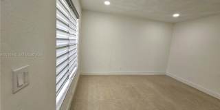 700 NE 46th Ct Gallery 6