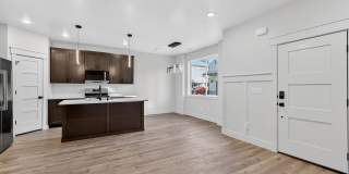 $500 off first month - BRAND NEW 3 BED 2.5 BATH TOWNHOMES WITH 2 CAR GARAGE Gallery 12