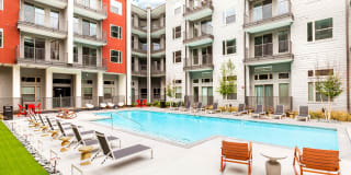 Met on 7th Gallery 4