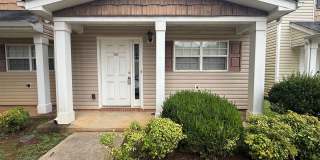Centrally Located Townhouse in Rock Hill Gallery 1