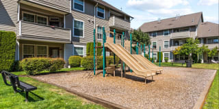 Wy'East Pointe Gallery 7