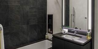 77 Charlton Street Gallery 5