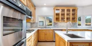 8848 Ashcroft Gallery 27