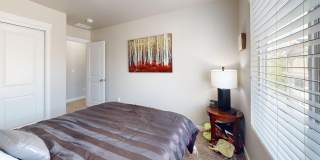Spacious Townhome - 4 Bedrooms/3 Baths in South Jordan Gallery 11