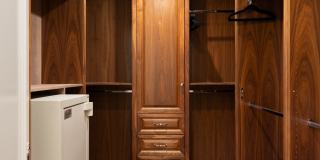 718 N Rodeo Dr Gallery 33