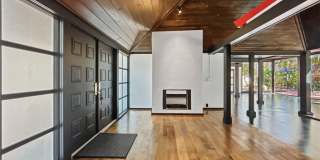 4431 Ocean Boulevard Gallery 3