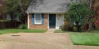 122 Amberwood Drive Gallery 1