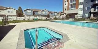 Great 3 Bed 2 Bath Sandy Condo!! Great 3 Bed 2 Bath Sandy Condo!! Gallery 31