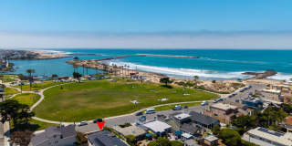 Fully Furnished Luxury Retreat in Pierpont! Gallery 33