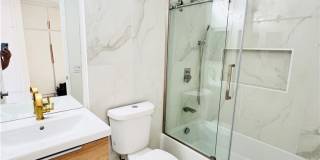 2022 S Bon View Avenue Gallery 10