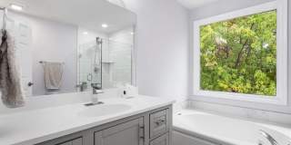 2807 FALLING BROOK Gallery 26