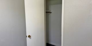 4 Bed, 2 Bath Home on Cul-de-sac Gallery 18