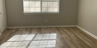 1615 Kay Avenue - B Gallery 6
