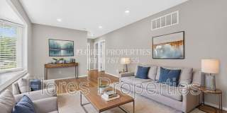 1136 Pauline Ave Gallery 14