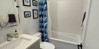 3137 West Lyndale Street Gallery 7