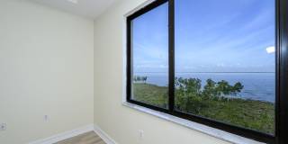 PET FRIENDLY UNFURNISHED ELEVATED PENTHOUSE LIVING WITH PRIVATE ELEVATOR Gallery 27