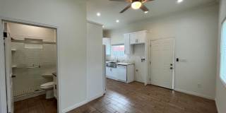 MOVE-IN READY! House w/full guest unit; near to Ventura Blvd! Gallery 24