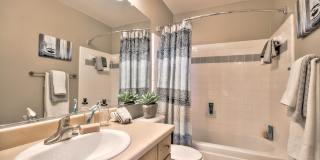 Rosemeade Apartment Homes Gallery 28