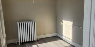 277 Ontario St, 2nd Fl, Front Gallery 3