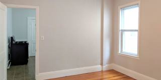 14 Belknap St Gallery 16