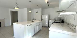 COMING SOON! BEAUTIFUL 3 BEDROOM 2 BATH PALM SPRINGS POOL HOME! Gallery 6